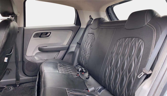 2020 Tata ALTROZ XT PETROL, Petrol, Manual, 83,507 km, Right Side Rear Door Cabin