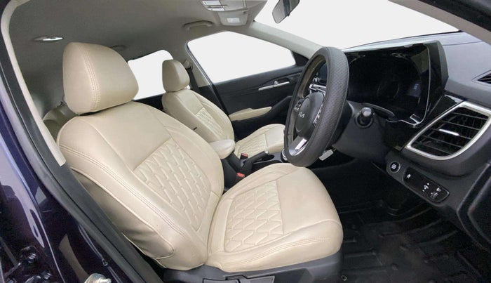 2022 KIA SELTOS HTK PLUS 1.5, Petrol, Manual, 59,088 km, Right Side Front Door Cabin