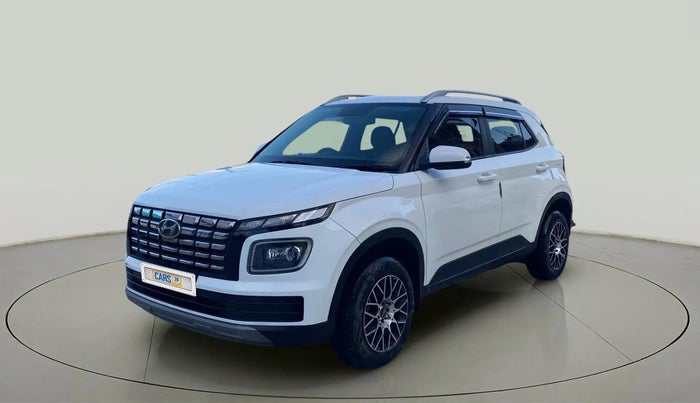 2023 Hyundai VENUE SX 1.2 PETROL, Petrol, Manual, 31,232 km, Left Front Diagonal