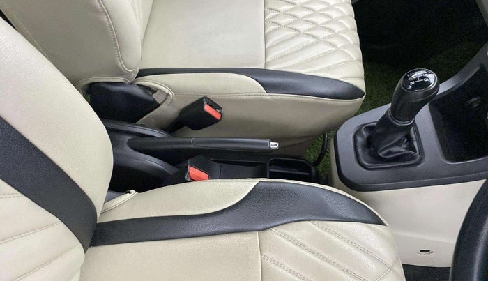 2019 Maruti New Wagon-R VXI 1.2, Petrol, Manual, 33,391 km, Gear Lever