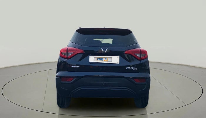 2023 Mahindra XUV300 W6 1.2 PETROL, Petrol, Manual, 17,192 km, Back/Rear