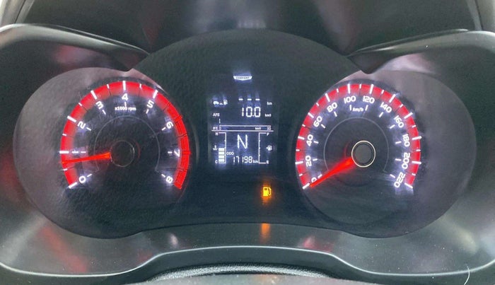 2023 Mahindra XUV300 W6 1.2 PETROL, Petrol, Manual, 17,192 km, Odometer Image