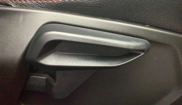 2021 Tata Tiago XZ PLUS PETROL, Petrol, Manual, 78,857 km, Driver Side Adjustment Panel