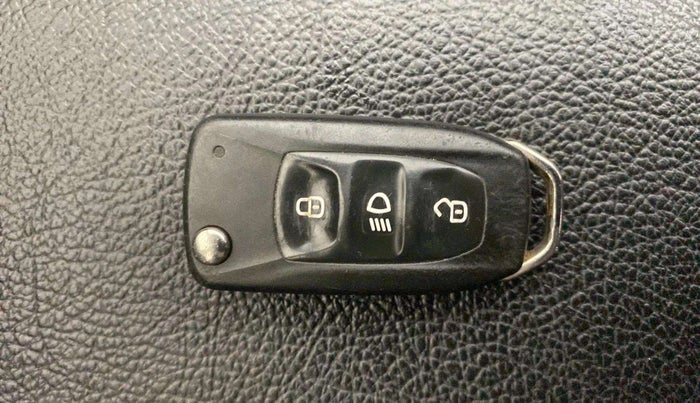 2021 Tata Tiago XZ PLUS PETROL, Petrol, Manual, 78,857 km, Key Close Up