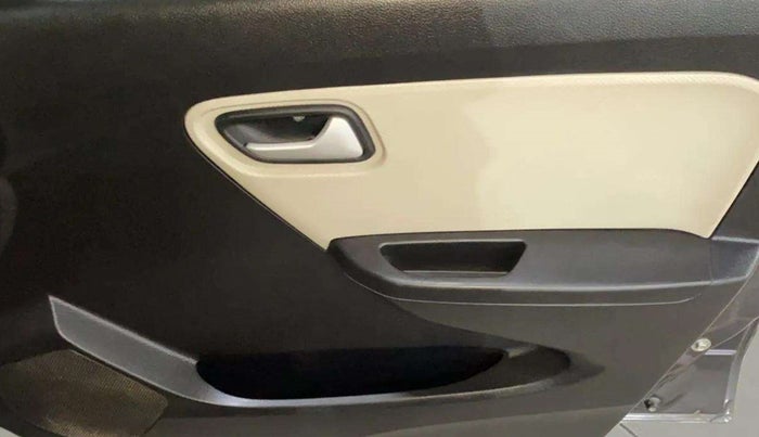 2022 Maruti Alto VXI PLUS, Petrol, Manual, 71,988 km, Driver Side Door Panels Control
