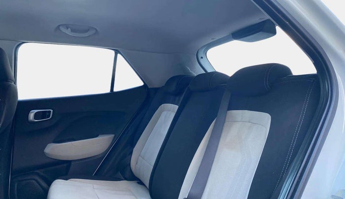 2023 Hyundai VENUE S(O) 1.2, Petrol, Manual, 10,476 km, Right Side Rear Door Cabin