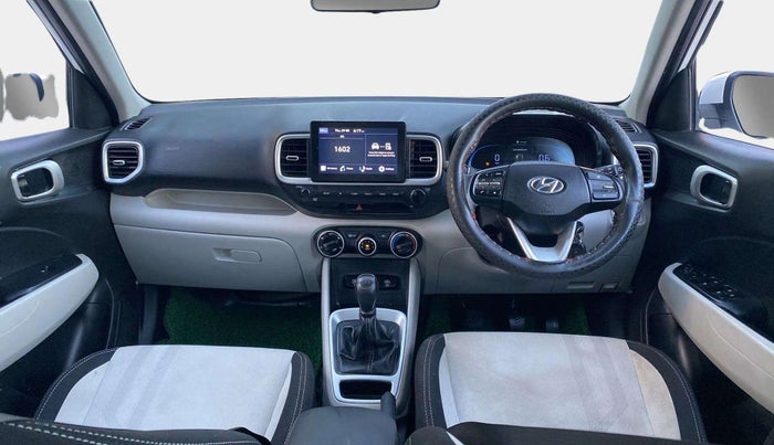 2023 Hyundai VENUE S(O) 1.2, Petrol, Manual, 10,476 km, Dashboard
