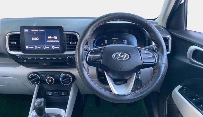 2023 Hyundai VENUE S(O) 1.2, Petrol, Manual, 10,476 km, Air Conditioner