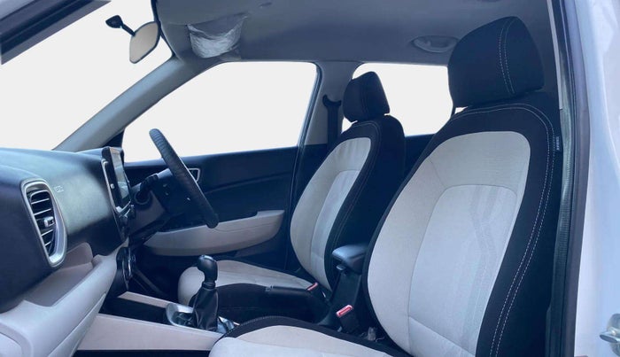 2023 Hyundai VENUE S(O) 1.2, Petrol, Manual, 10,476 km, Right Side Front Door Cabin