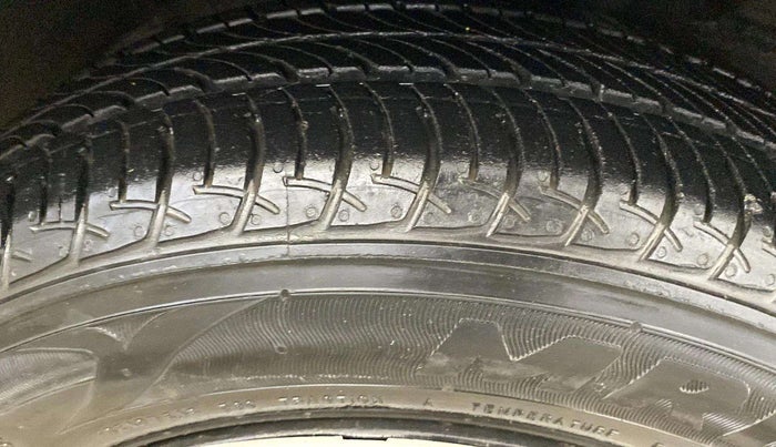 2016 Maruti Celerio ZXI, Petrol, Manual, 23,266 km, Right Front Tyre Tread