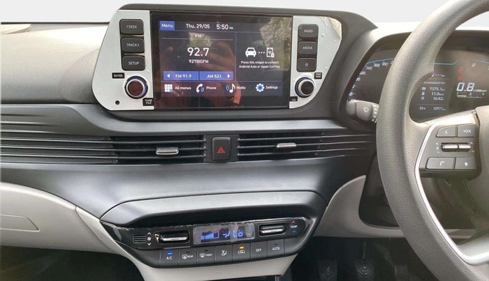 2024 Hyundai NEW I20 Sportz (O) 1.2, Petrol, Manual, 10,964 km, Air Conditioner