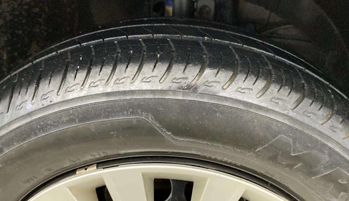 2020 Maruti Baleno DELTA PETROL 1.2, Petrol, Manual, 24,399 km, Right Front Tyre Tread