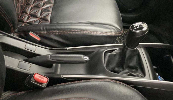 2020 Maruti Baleno DELTA PETROL 1.2, Petrol, Manual, 24,399 km, Gear Lever