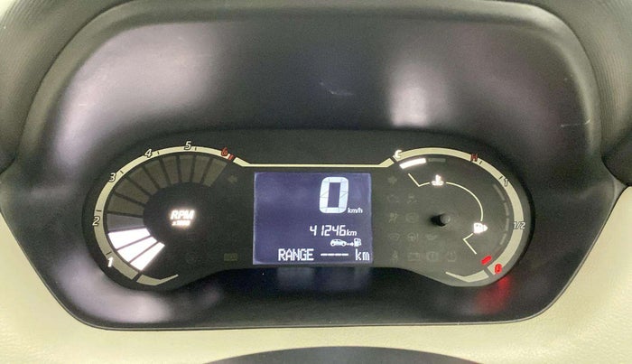 2022 Nissan MAGNITE XE, Petrol, Manual, 41,204 km, Odometer Image