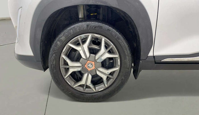 2022 Nissan MAGNITE XE, Petrol, Manual, 41,204 km, Left Front Wheel
