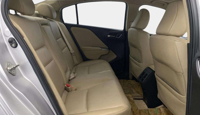 2017 Honda City 1.5L I-VTEC ZX CVT, Petrol, Automatic, 80,075 km, Right Side Rear Door Cabin