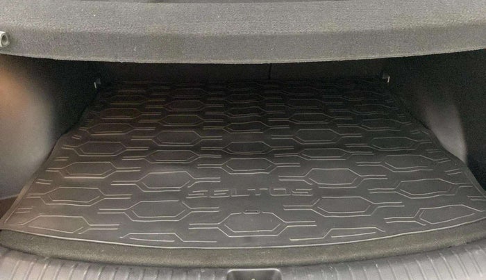 2022 KIA SELTOS HTX PLUS 1.5 DIESEL, Diesel, Manual, 73,576 km, Boot Open Zoomed View