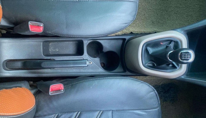 2016 Hyundai Grand i10 SPORTZ 1.2 KAPPA VTVT, Petrol, Manual, 61,225 km, Gear Lever