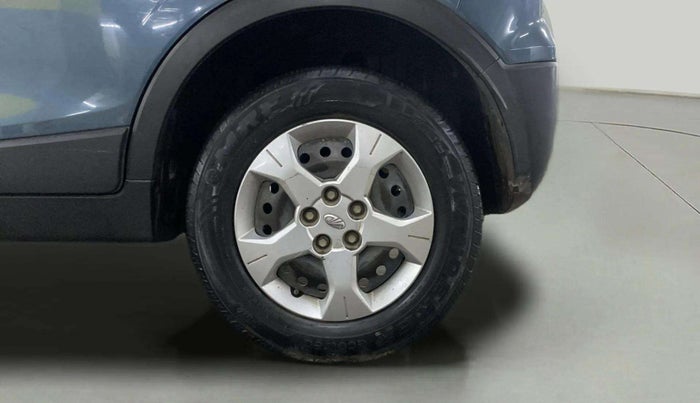 2019 Mahindra XUV300 W6 1.2 PETROL, Petrol, Manual, 47,498 km, Left Rear Wheel