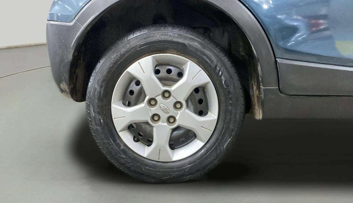 2019 Mahindra XUV300 W6 1.2 PETROL, Petrol, Manual, 47,498 km, Right Rear Wheel