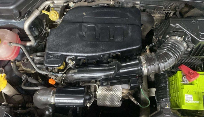 2019 Mahindra XUV300 W6 1.2 PETROL, Petrol, Manual, 47,498 km, Engine View