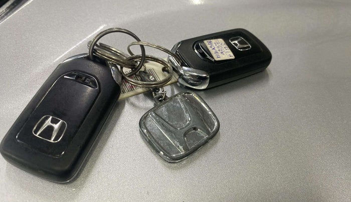 2014 Honda City 1.5L I-DTEC VX, Diesel, Manual, 81,023 km, Key Close Up