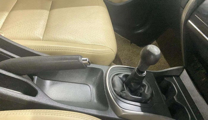 2014 Honda City 1.5L I-DTEC VX, Diesel, Manual, 81,023 km, Gear Lever