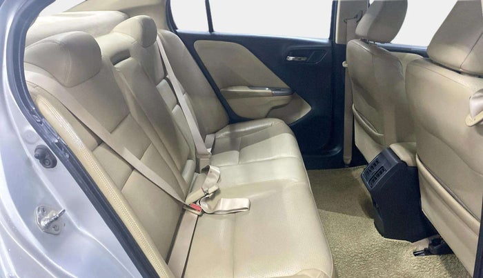 2014 Honda City 1.5L I-DTEC VX, Diesel, Manual, 81,023 km, Right Side Rear Door Cabin