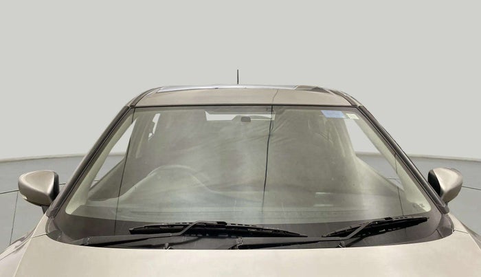 2017 Maruti Baleno DELTA PETROL 1.2, Petrol, Manual, 67,901 km, Front Windshield