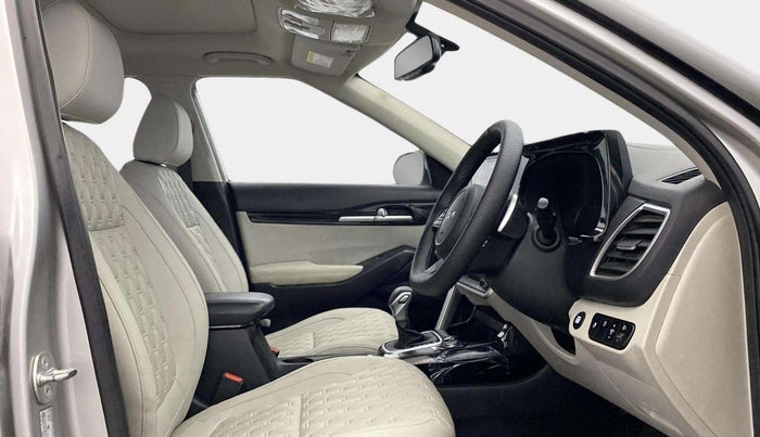 2023 KIA SELTOS  HTX IVT G, Petrol, Automatic, 18,885 km, Right Side Front Door Cabin