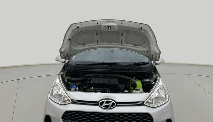2018 Hyundai Grand i10 SPORTZ 1.2 KAPPA VTVT, Petrol, Manual, 27,151 km, Open Bonet