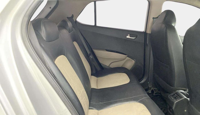 2018 Hyundai Grand i10 SPORTZ 1.2 KAPPA VTVT, Petrol, Manual, 27,151 km, Right Side Rear Door Cabin