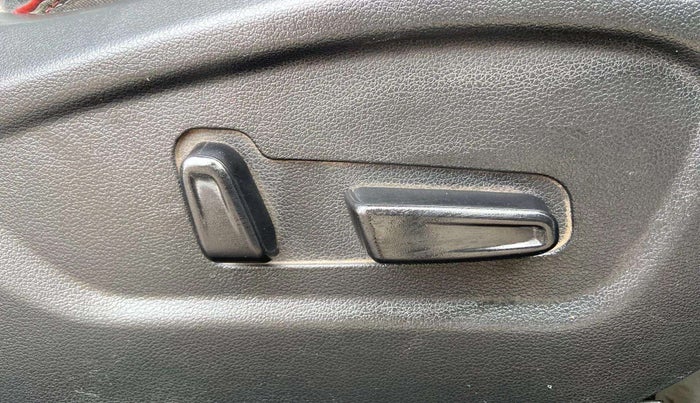 2021 Hyundai Creta SX (O) 1.4 TURBO DCT, Petrol, Automatic, 93,378 km, Driver Side Adjustment Panel