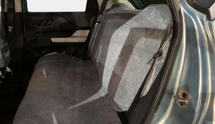 2023 Tata PUNCH ACCOMPLISHED MT CNG, CNG, Manual, 17,489 km, Right Side Rear Door Cabin
