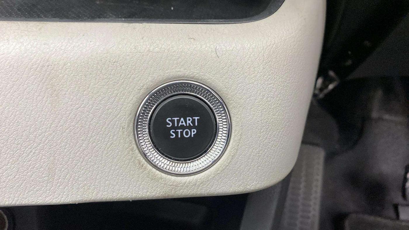2020 Nissan MAGNITE XV TURBO CVT, Petrol, Automatic, 1,08,668 km, Keyless Start/ Stop Button