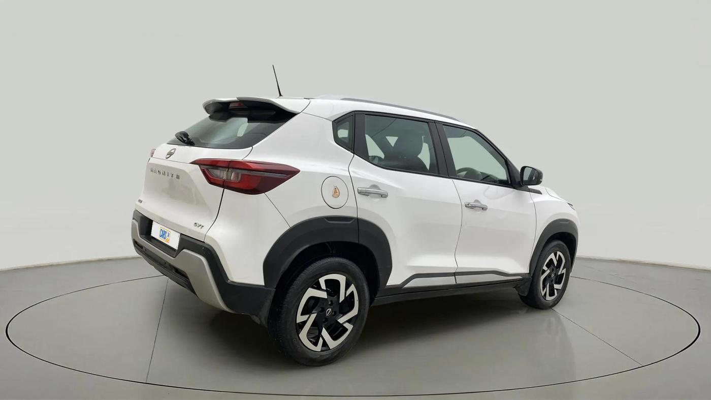 2020 Nissan MAGNITE XV TURBO CVT, Petrol, Automatic, 1,08,668 km, Right Back Diagonal