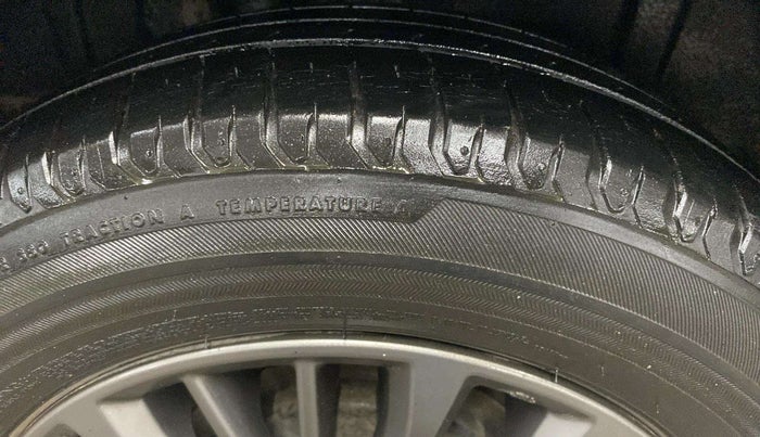 2019 Maruti Ertiga ZXI+ SHVS, Petrol, Manual, 31,695 km, Left Front Tyre Tread