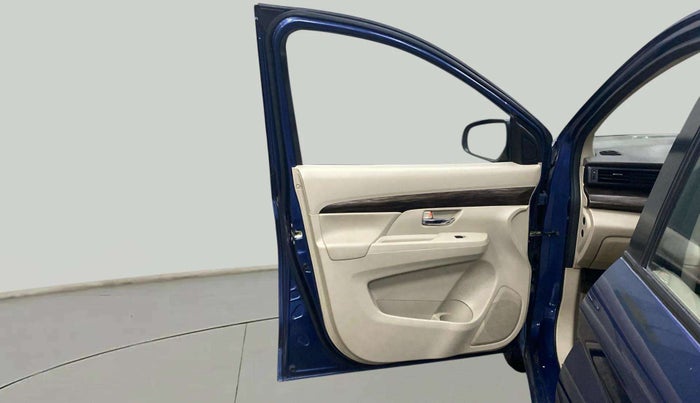 2019 Maruti Ertiga ZXI+ SHVS, Petrol, Manual, 31,695 km, LHS Front Door