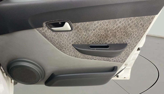 2018 Maruti Alto 800 LXI, Petrol, Manual, 63,052 km, Driver Side Door Panels Control