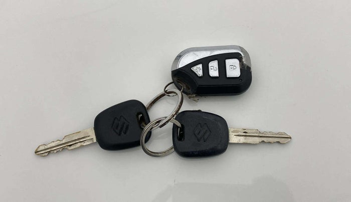 2018 Maruti Alto 800 LXI, Petrol, Manual, 63,052 km, Key Close Up
