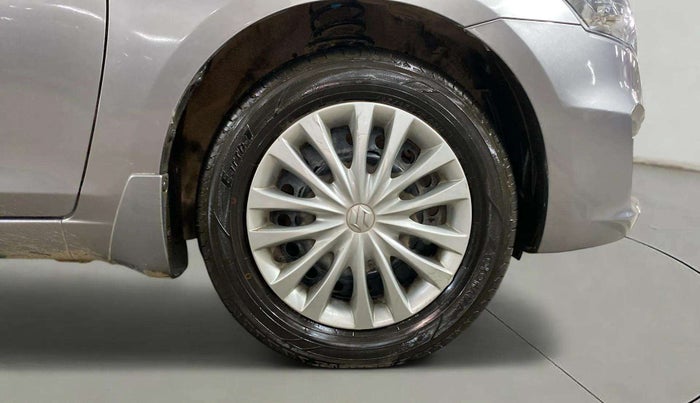 2017 Maruti Ciaz DELTA 1.4 MT PETROL, Petrol, Manual, 71,701 km, Right Front Wheel
