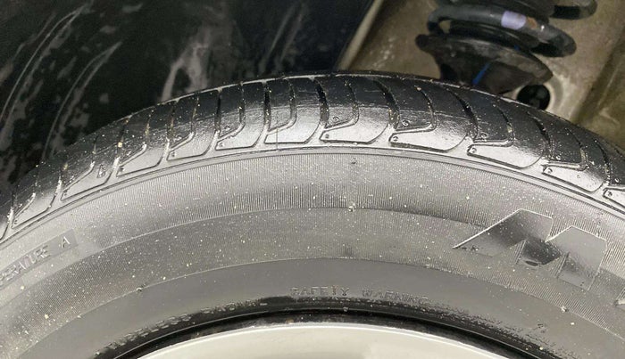 2021 Maruti New Wagon-R VXI 1.0 AMT, Petrol, Automatic, 70,406 km, Left Front Tyre Tread