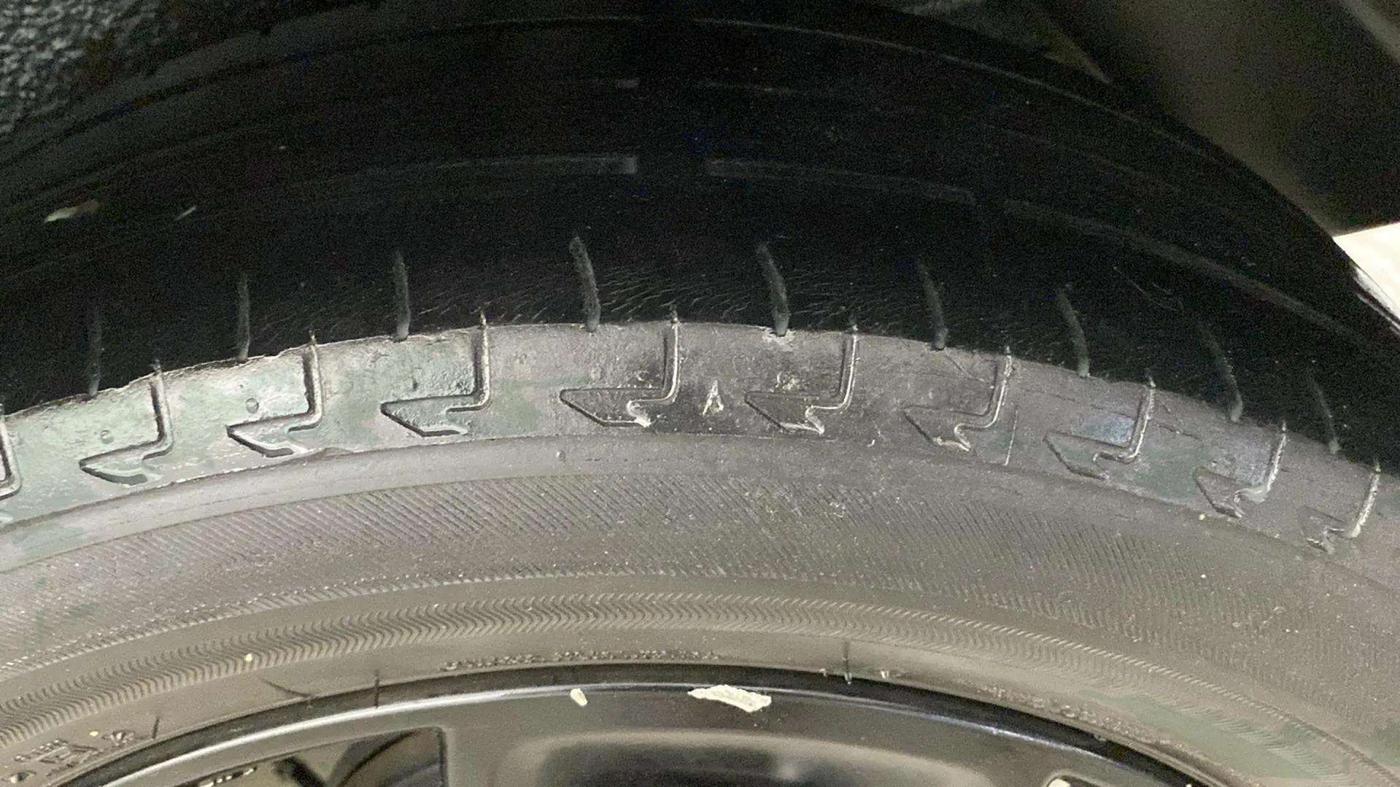 2019 Maruti IGNIS ALPHA 1.2, Petrol, Manual, 62,783 km, Right Rear Tyre Tread
