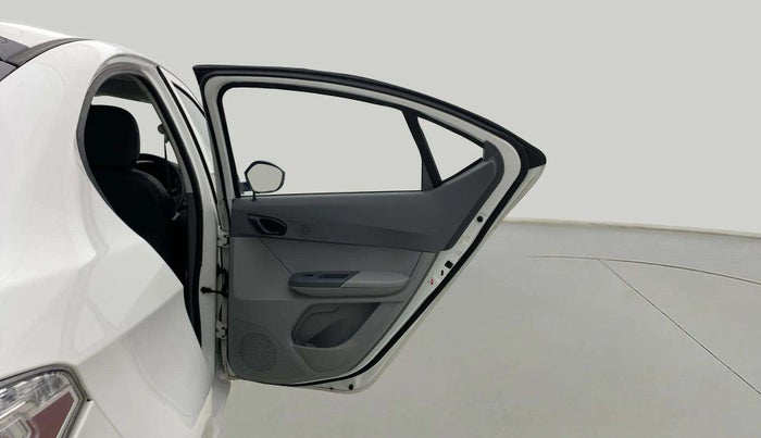 2021 Tata TIGOR XM PETROL, Petrol, Manual, 28,814 km, RHS Rear Door
