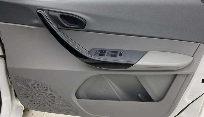 2021 Tata TIGOR XM PETROL, Petrol, Manual, 28,814 km, Driver Side Door Panels Control