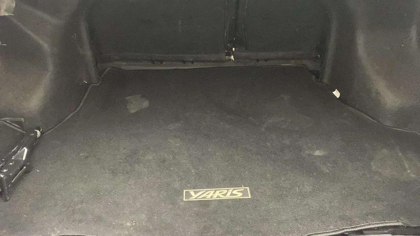 2020 Toyota YARIS J MT, Petrol, Manual, 89,252 km, Boot Open Zoomed View