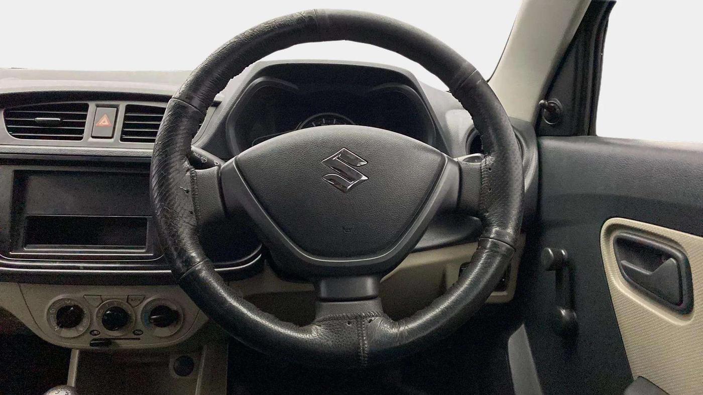 2014 Maruti Alto K10 LXI, Petrol, Manual, 85,689 km, Steering Wheel Close Up