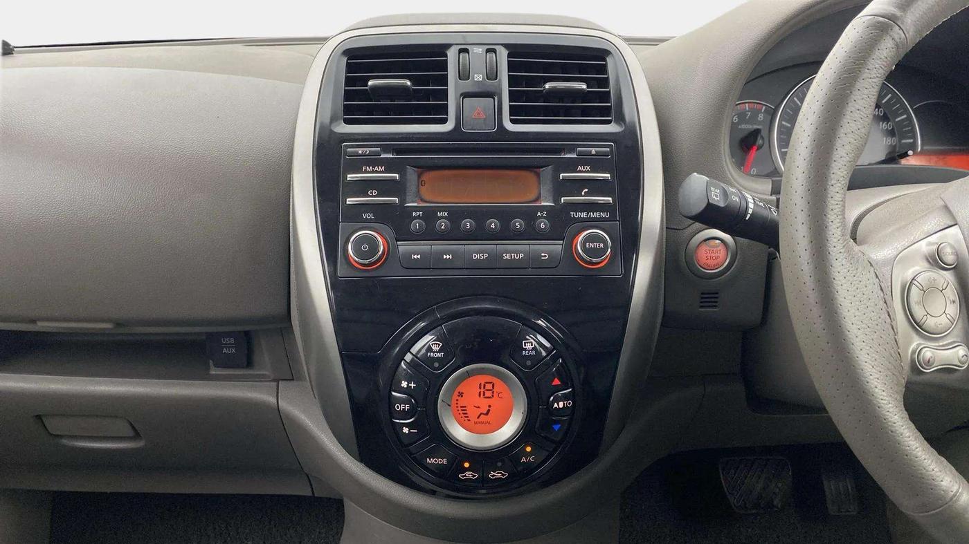2014 Nissan Micra XV CVT, Petrol, Automatic, 80,472 km, Air Conditioner
