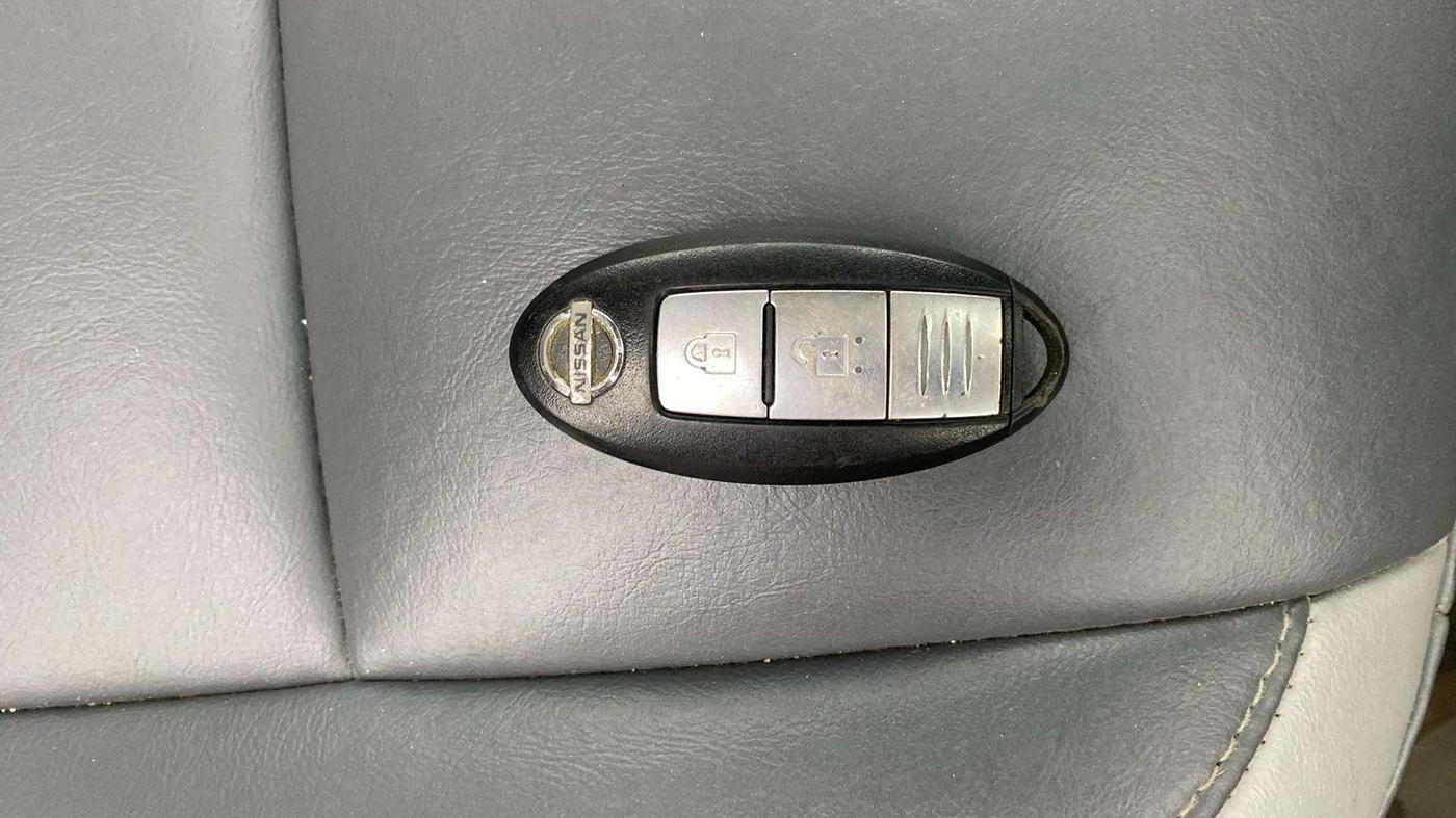 2014 Nissan Micra XV CVT, Petrol, Automatic, 80,472 km, Key Close Up