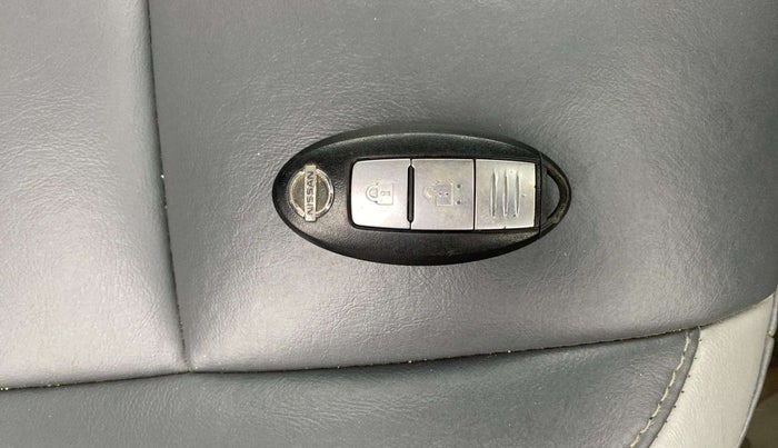 2014 Nissan Micra XV CVT, Petrol, Automatic, 80,372 km, Key Close Up